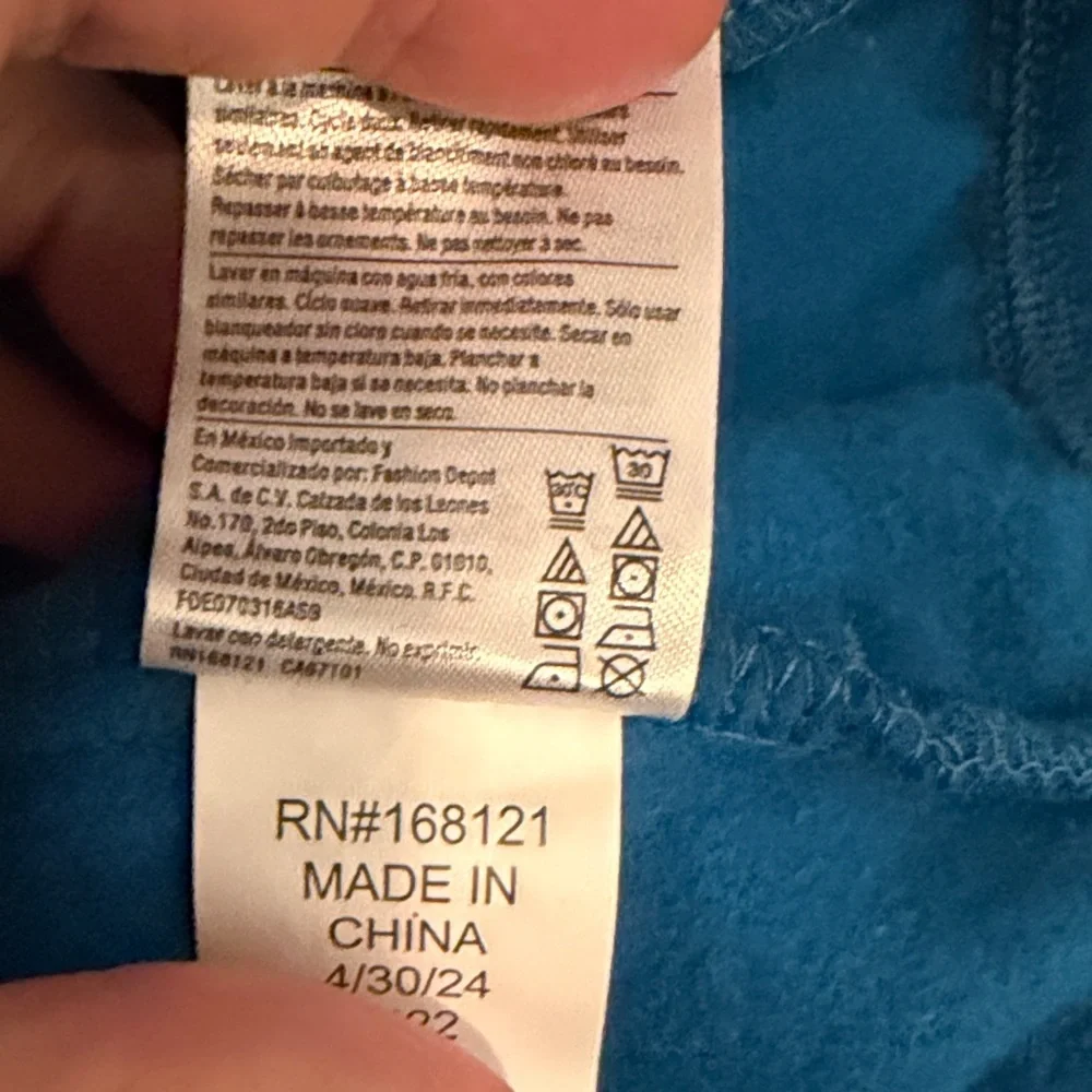 Champion Girls Ultrasoft Hoodie with pockets  size Large 14